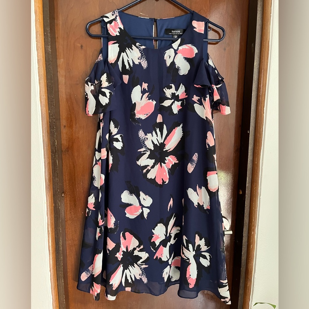 Kensie Women’s Wedd Dress with Navy and Pink Floral Pattern Cold Shoulder sz 10